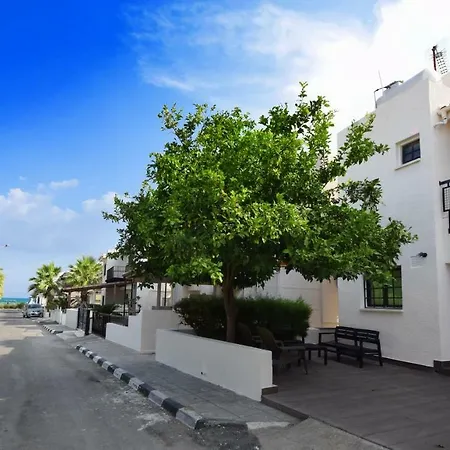 Christos House Holiday home