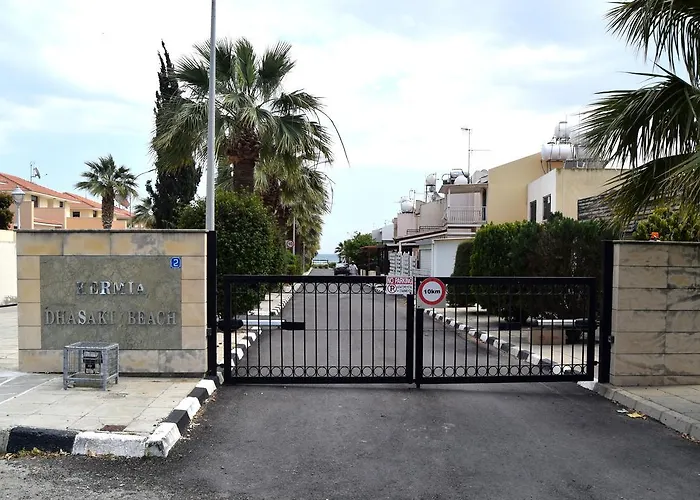 Christos House * Larnaca